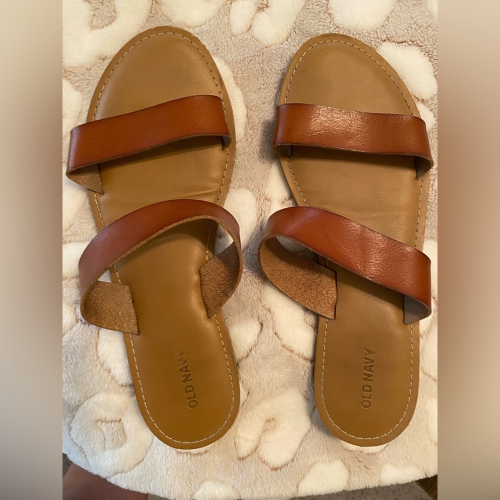 Old Navy cognac strappy sandals